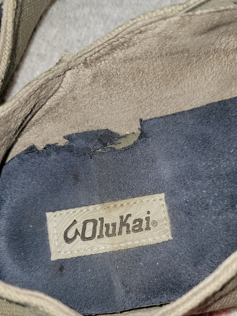 Olukai Moloa Kapa Slip On Shoes. Mens Size 10.5